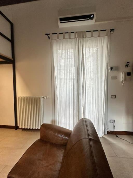 Ferienwohnung Loft Moderno Con Terrazzo Mailand Exterior foto