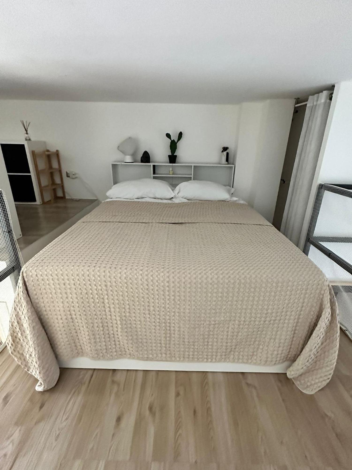 Ferienwohnung Loft Moderno Con Terrazzo Mailand Exterior foto